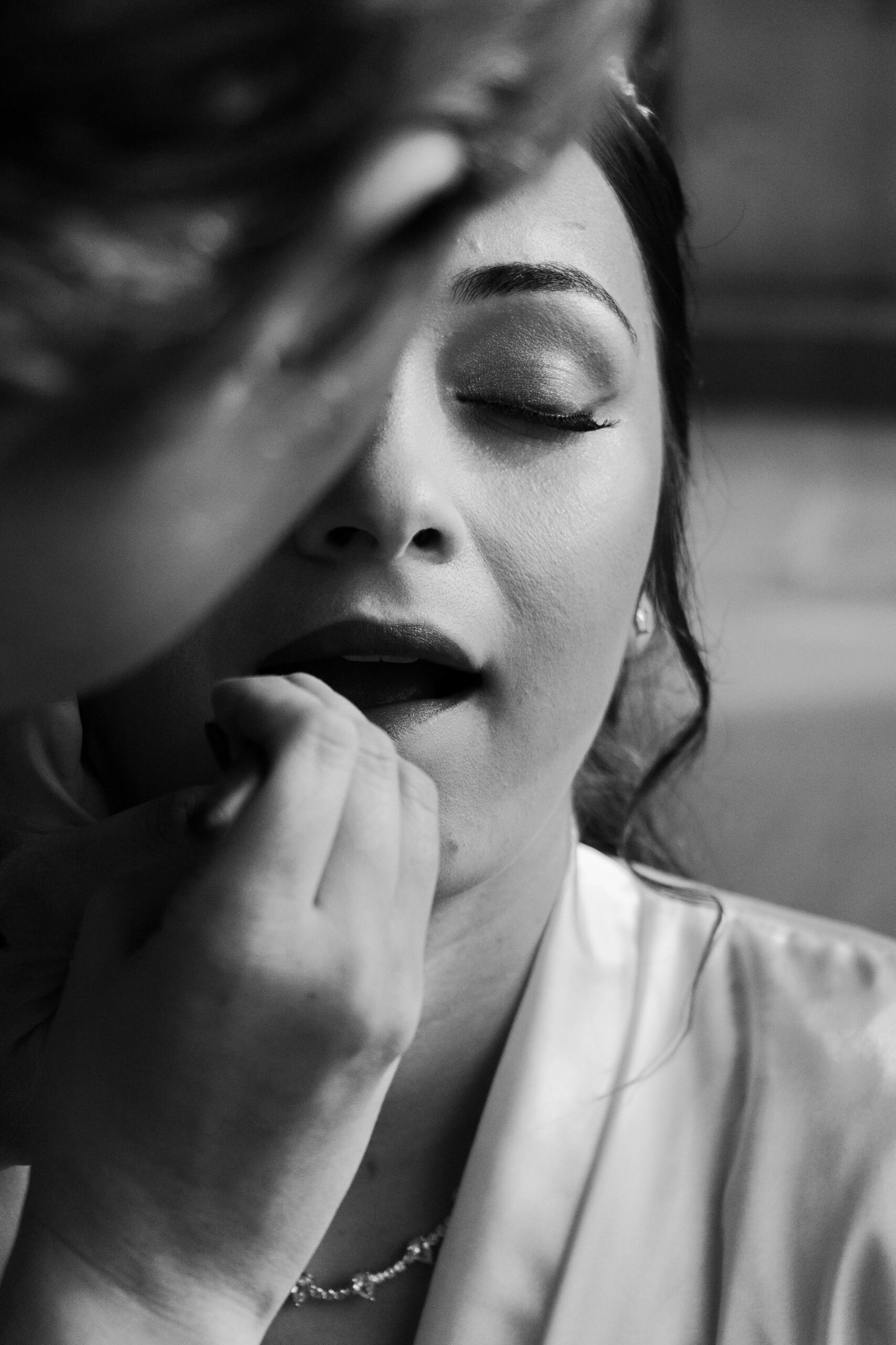 maquillage, photo en noir et blanc
